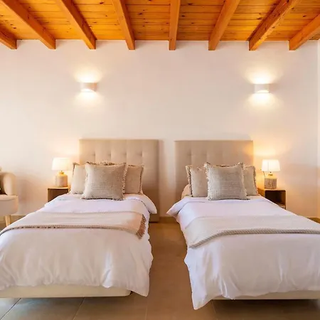 Can Sonrisa - Peaceful And Private With Sea-view And Sport Courts Βίλα Santa Eulària des Riu